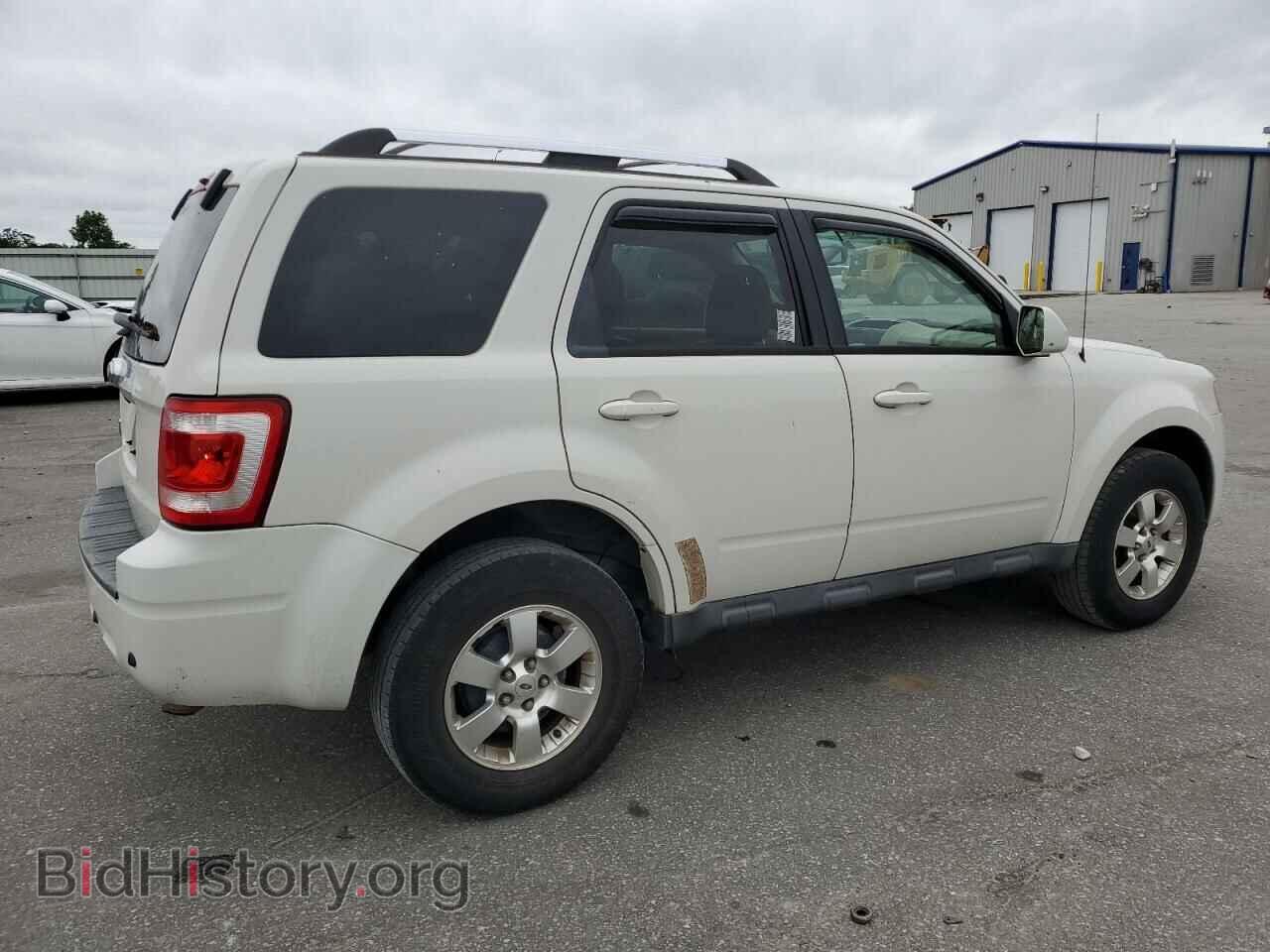 2011 FORD ESCAPE - VIN: 1FMCU0E77BKB15172 - Фото 3