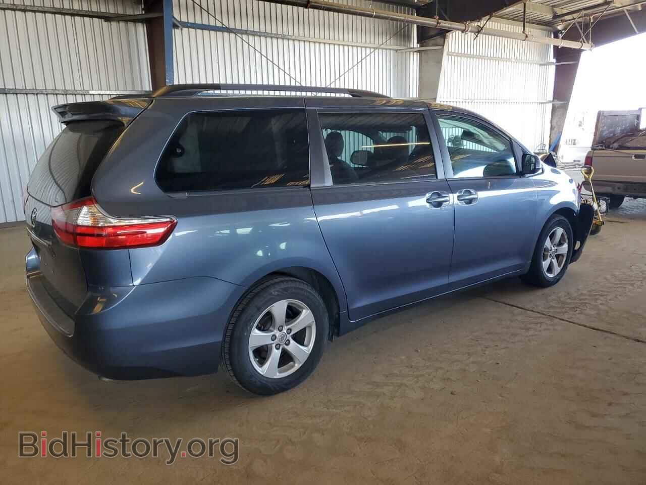 2017 TOYOTA All Models - VIN: 5TDKZ3DC9HS868060 - Фото 3