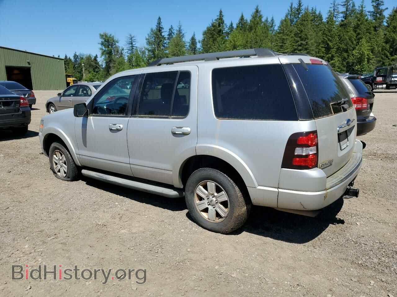 2010 FORD EXPLORER - VIN: 1FMEU7DE9AUA44190 - Фото 2