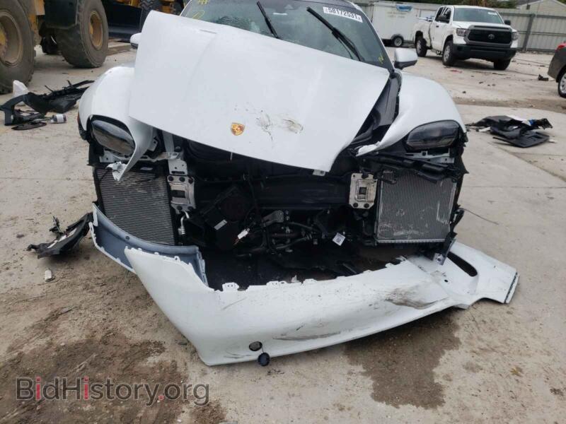 2020 Porsche TAYCAN (VIN WP0AB2Y19LSA53833) — photo 9 of 10