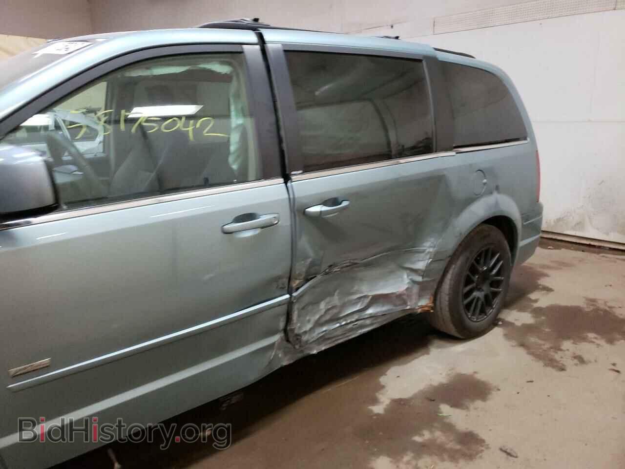 2008 CHRYSLER MINIVAN - VIN: 2A8HR54P48R822095 - Фото 9
