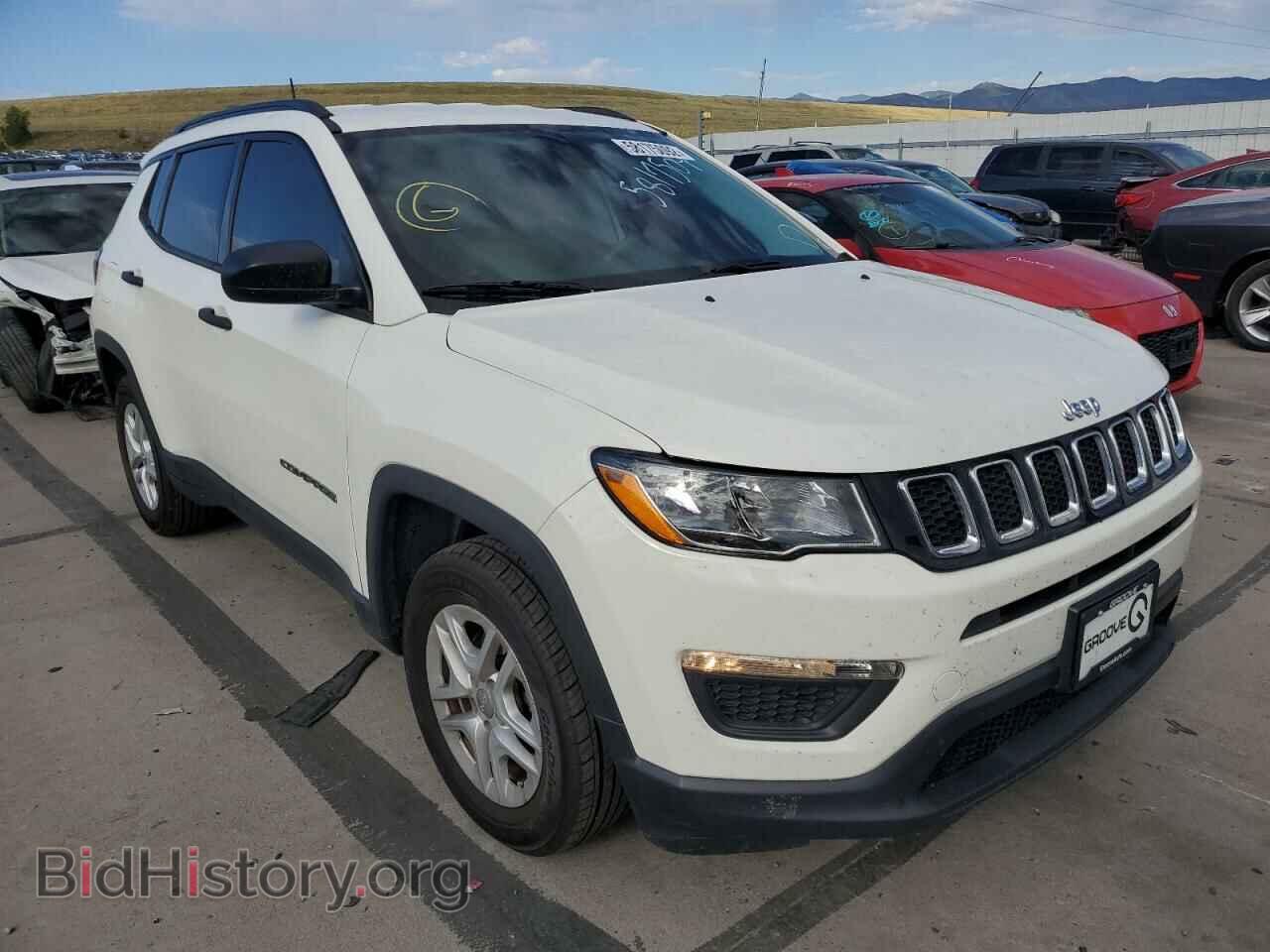 Photo 3C4NJCAB9JT186632 - JEEP COMPASS 2018
