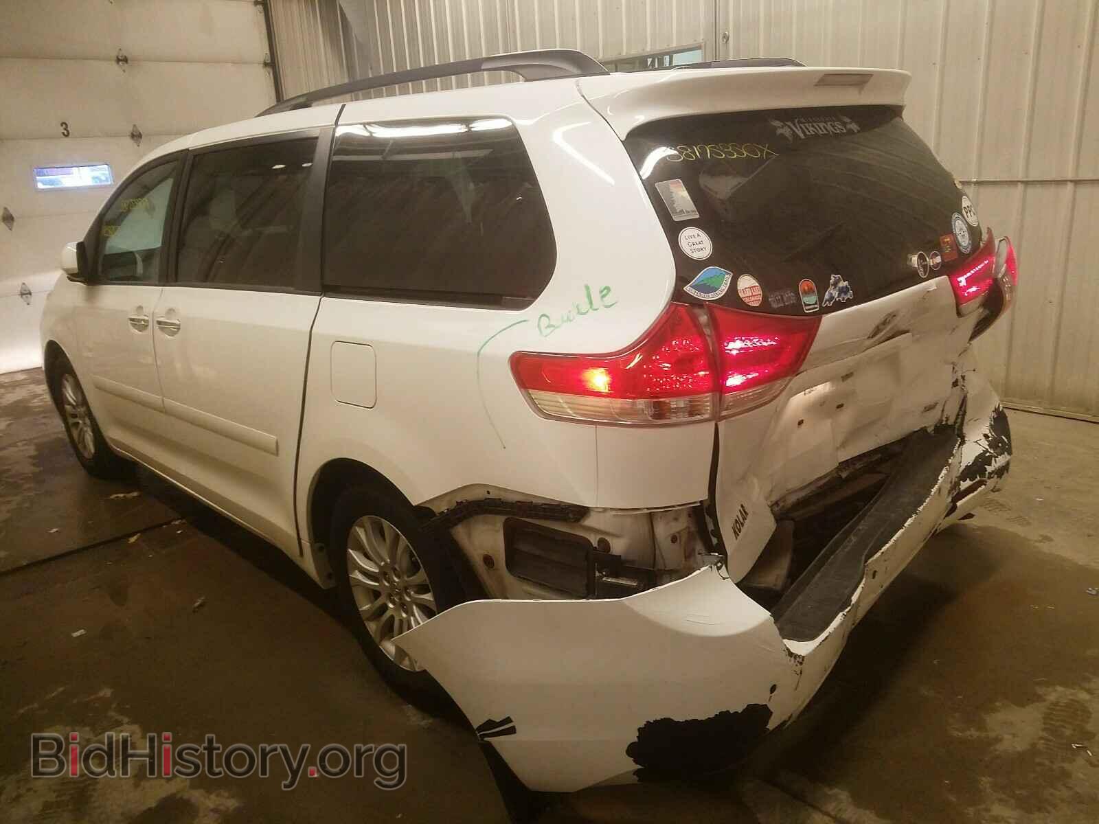 2013 TOYOTA SIENNA - VIN: 5TDYK3DC8DS371445 - Фото 3