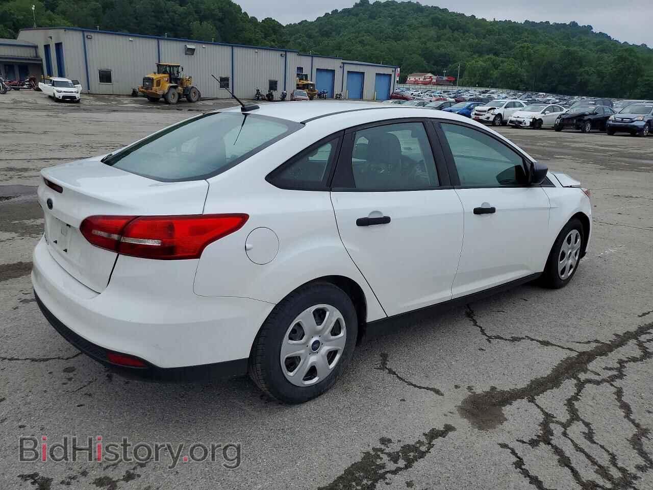 2017 FORD FOCUS - VIN: 1FADP3E22HL294977 - Photo 3