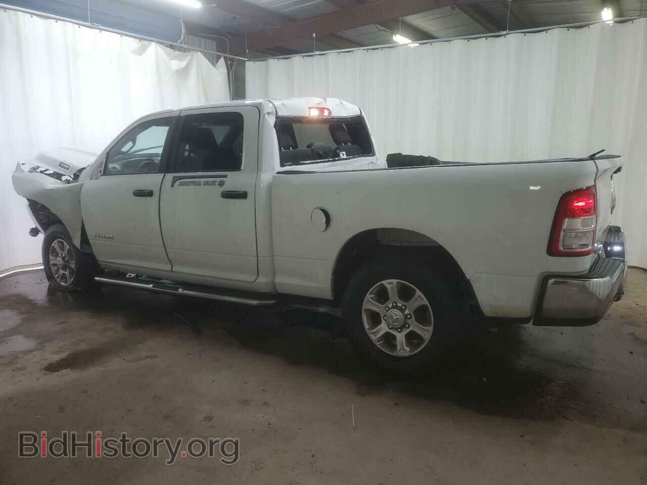 2024 RAM 2500 - VIN: 3C6UR5DJ5RG302956 - Фото 2