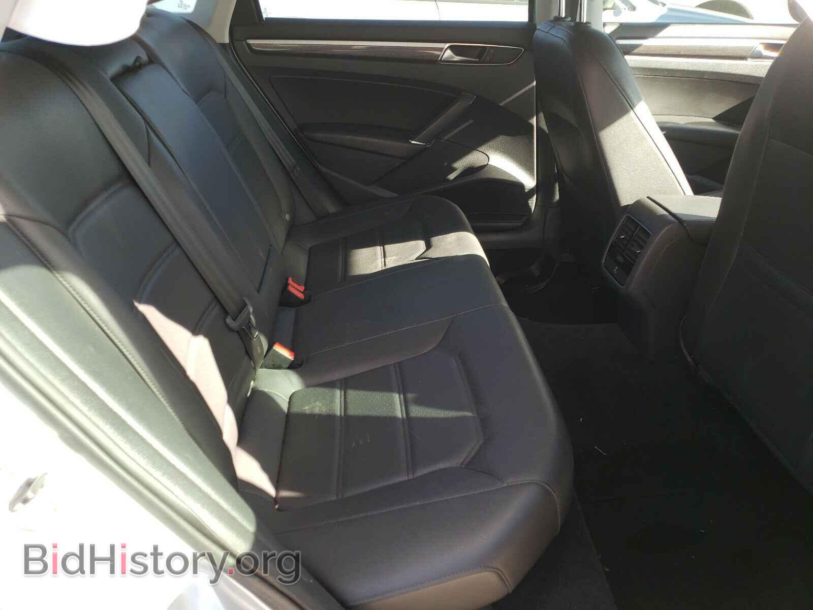 2017 VOLKSWAGEN PASSAT - VIN: 1VWBT7A33HC050075 - Фото 6