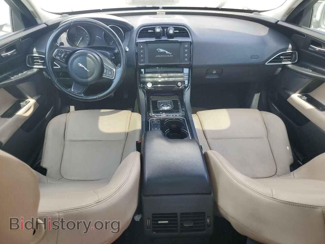 2017 JAGUAR XE - VIN: SAJAR4BN9HA977316 - Фото 8