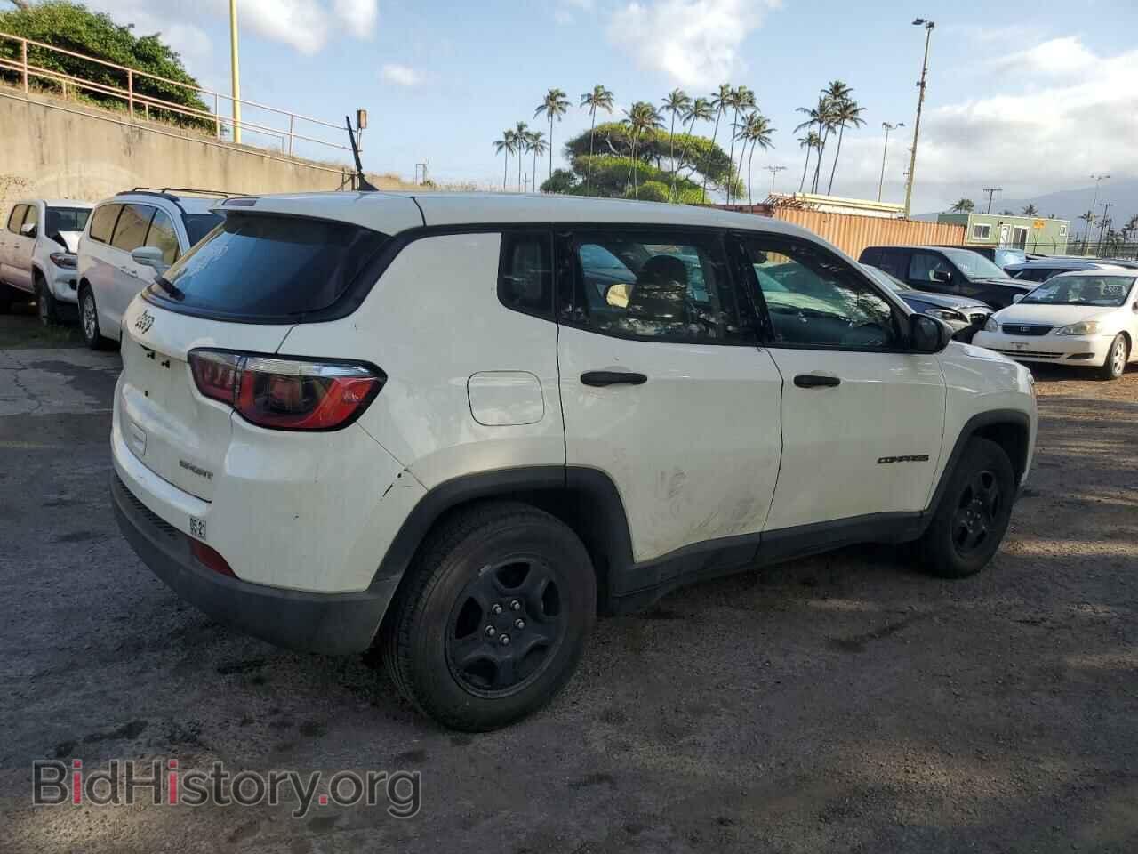 2018 JEEP COMPASS - VIN: 3C4NJCAB1JT287342 - Фото 3
