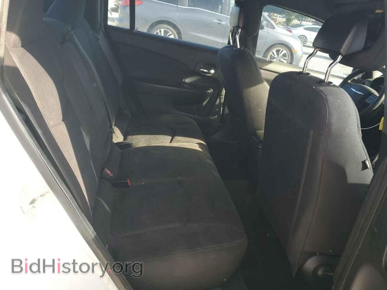 2013 CHRYSLER 200 - VIN: 1C3CCBAB8DN689895 - Photo 10