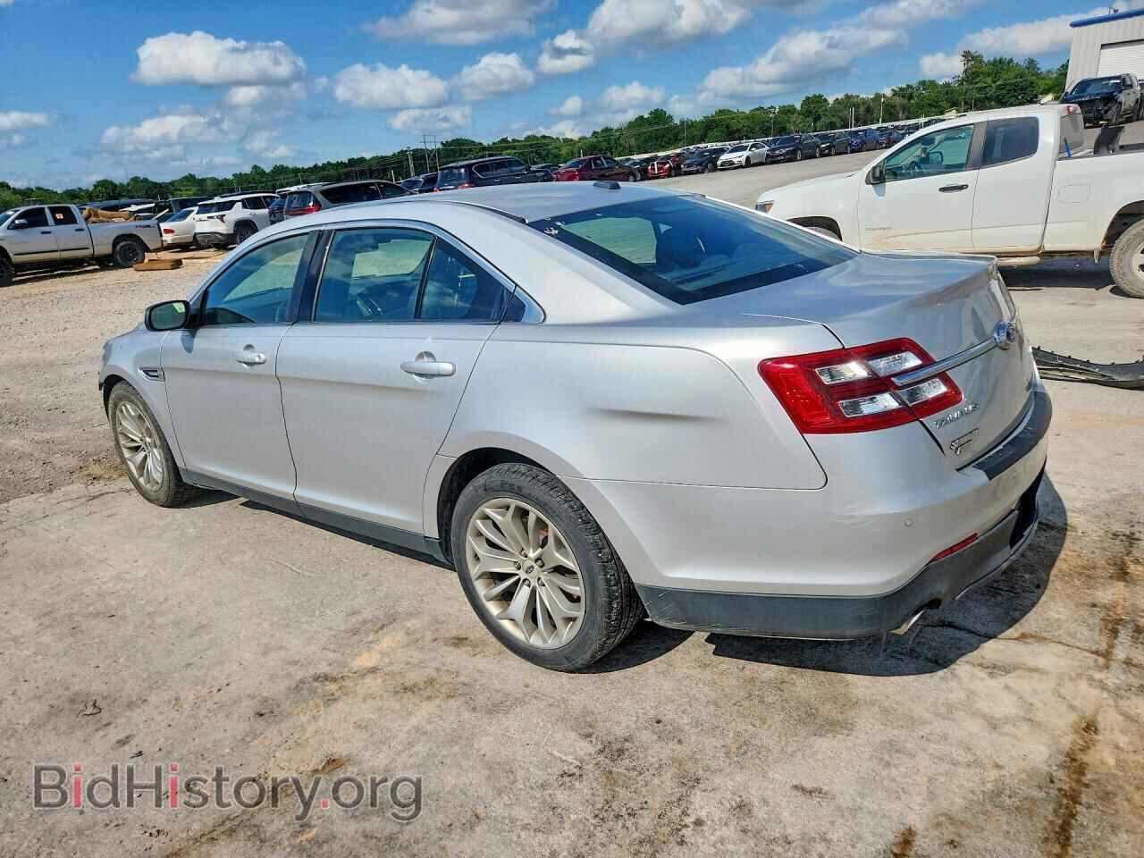 2018 FORD TAURUS - VIN: 1FAHP2F88JG109490 - Photo 2