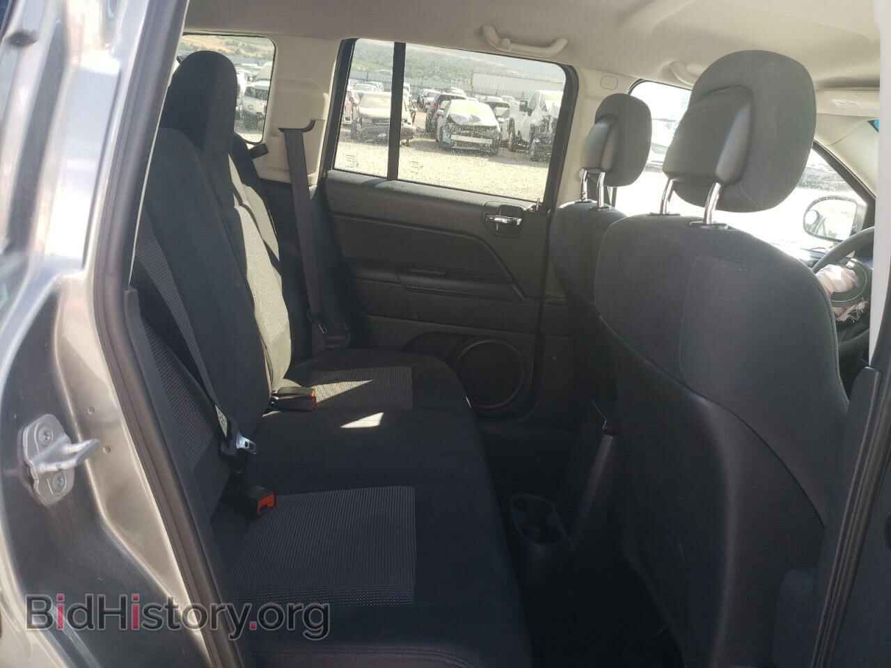 2012 JEEP COMPASS - VIN: 1C4NJDBB7CD686852 - Photo 6