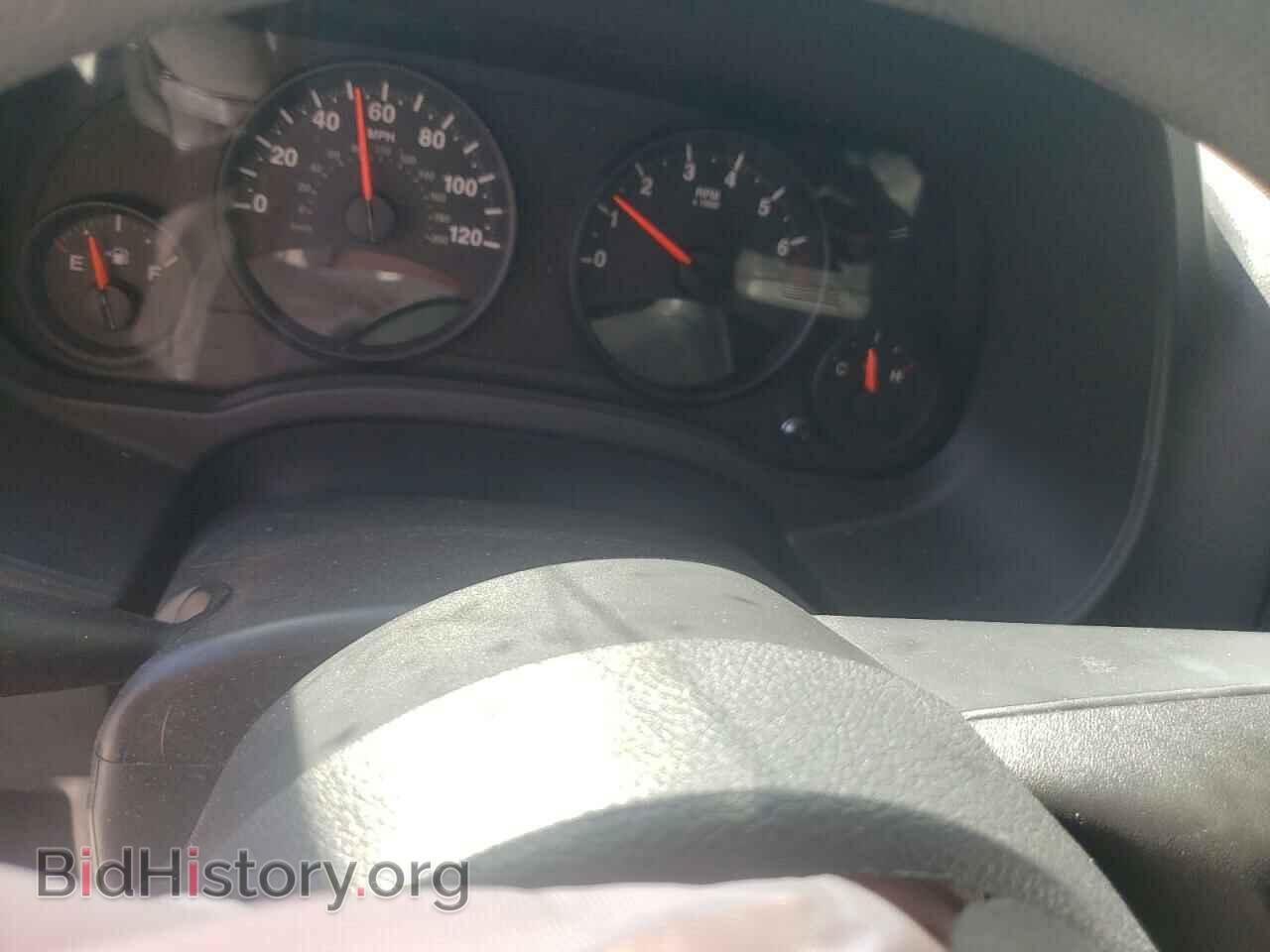 2012 JEEP COMPASS - VIN: 1C4NJDBB7CD686852 - Photo 8