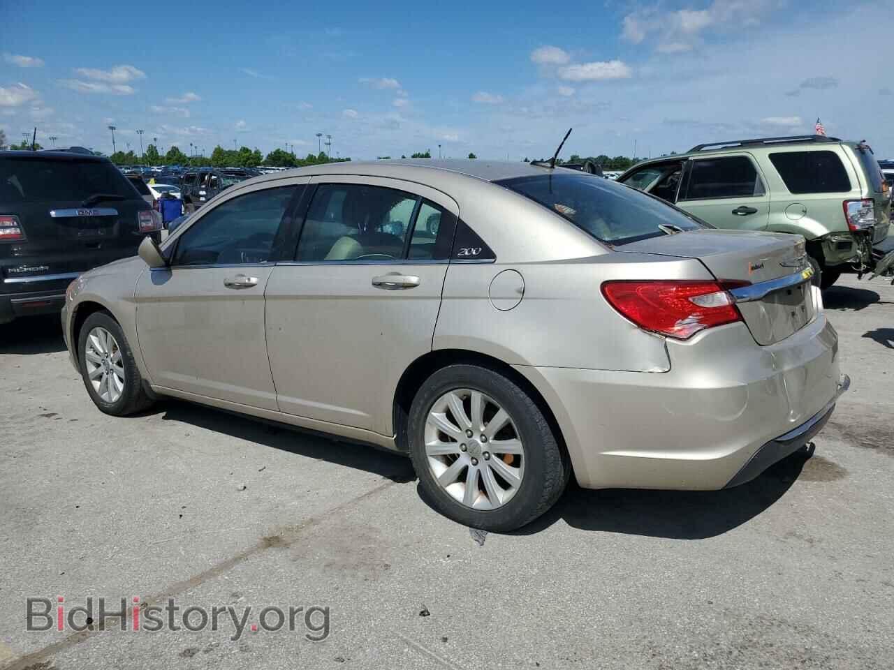 2014 CHRYSLER 200 - VIN: 1C3CCBBB4EN171508 - Фото 2
