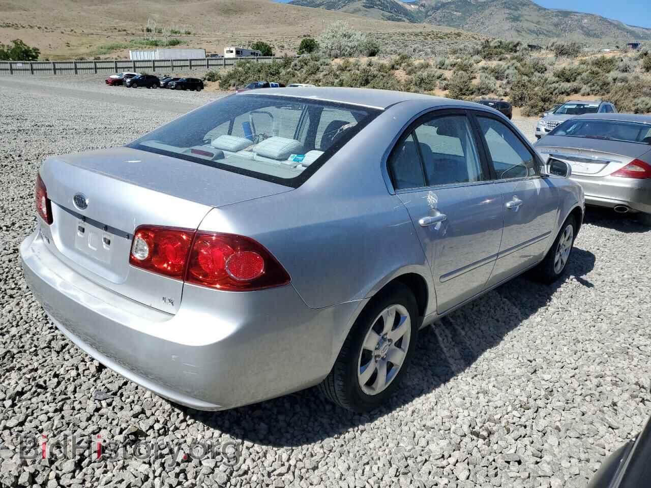 2007 KIA OPTIMA - VIN: KNAGE123675112017 - Фото 3