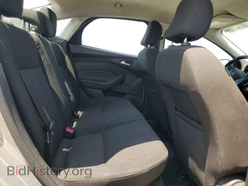 2015 Ford FOCUS (VIN 1FADP3F29FL281543) — photo 10 of 12