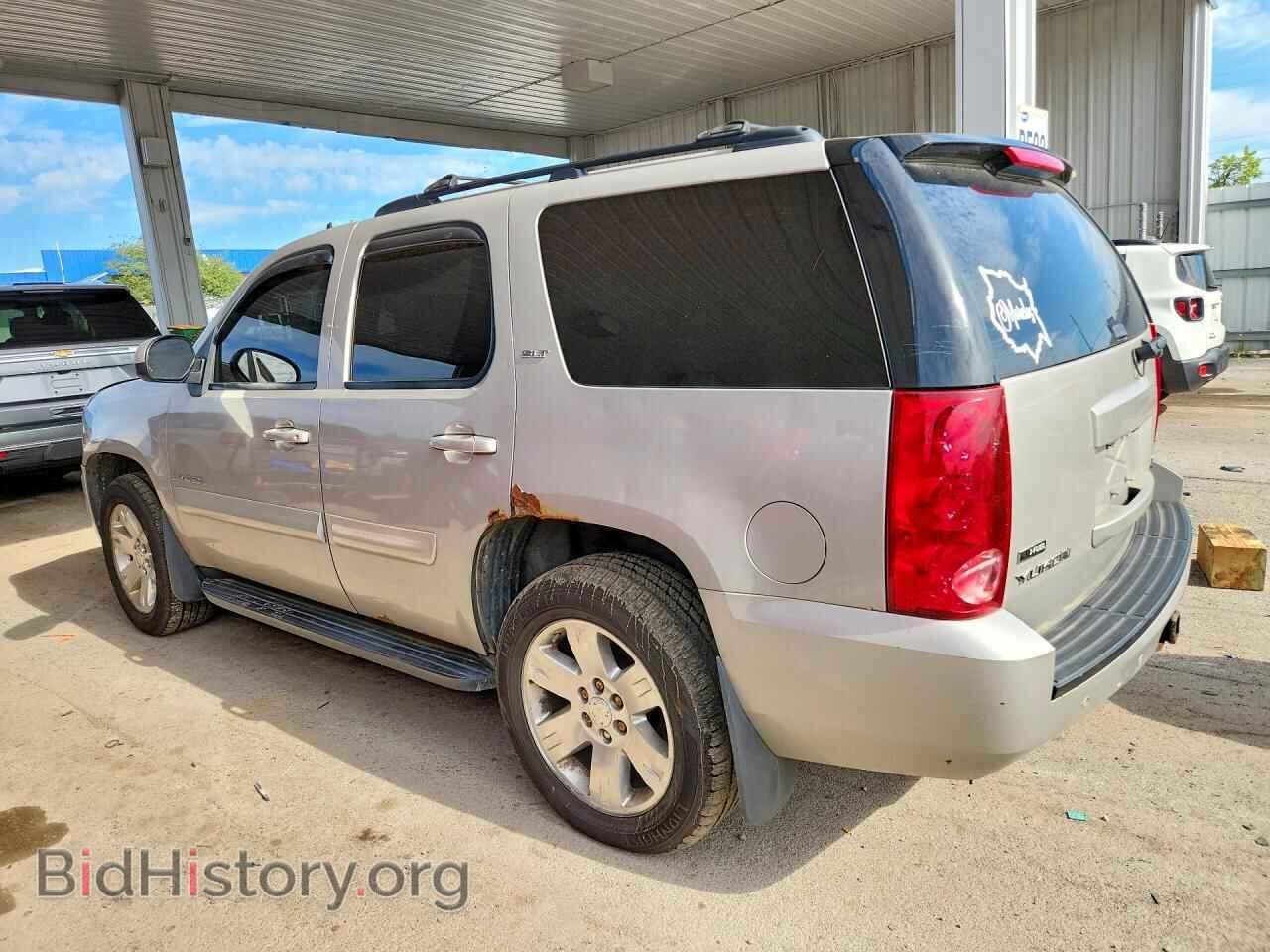 2007 GMC YUKON - VIN: 1GKFK13067J329283 - Фото 2