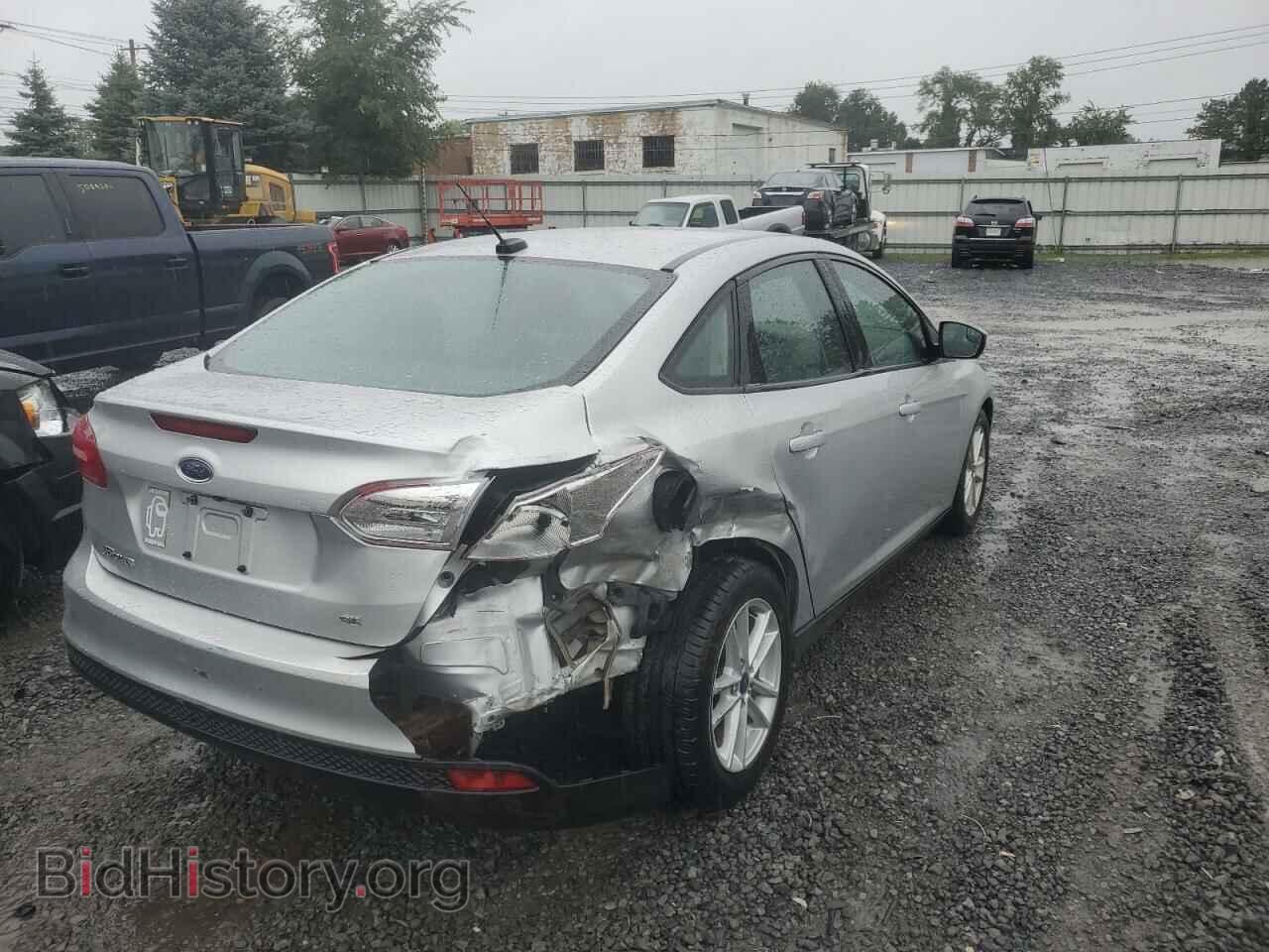 2017 FORD FOCUS - VIN: 1FADP3F24HL227151 - Photo 4