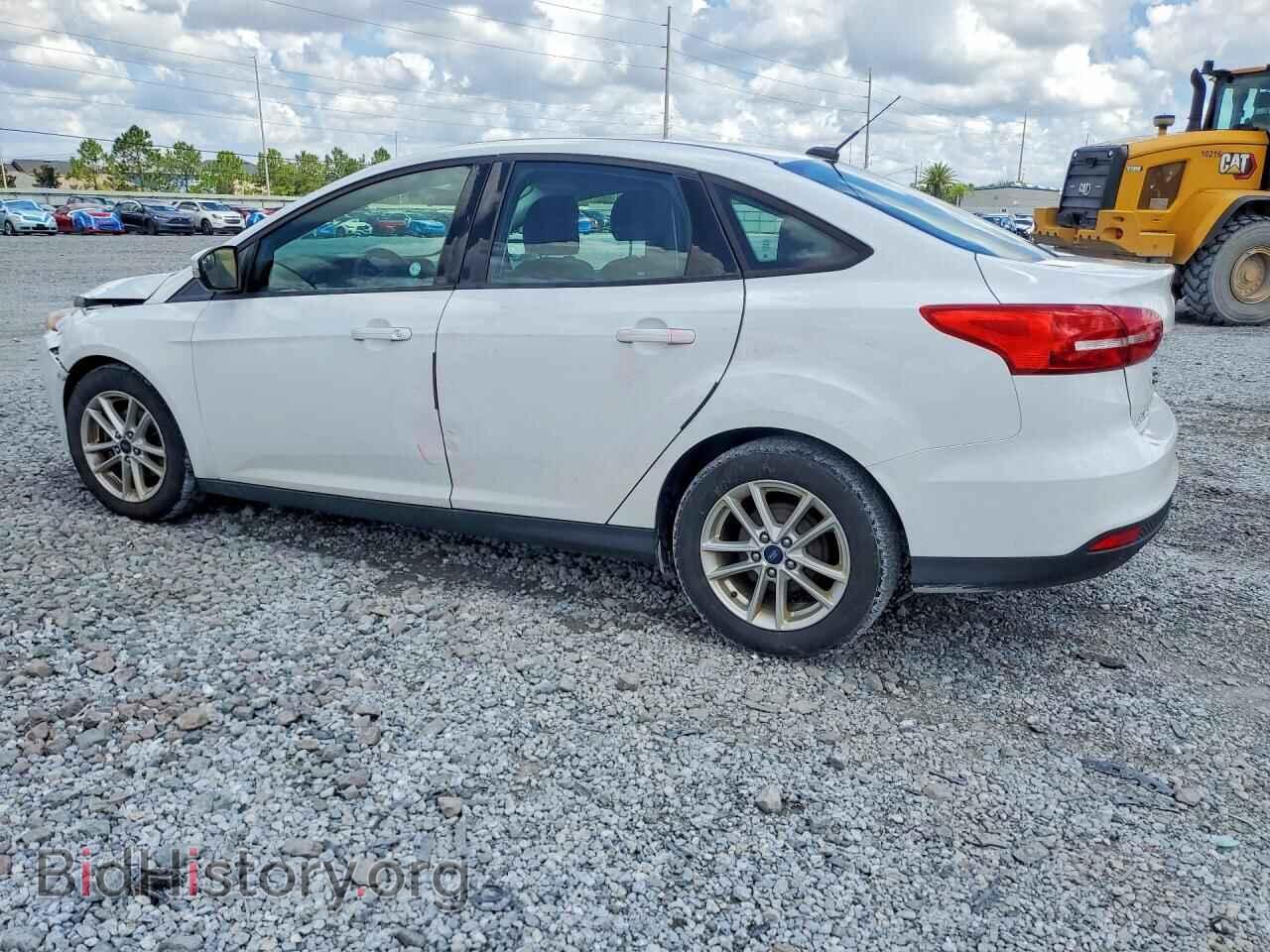 2017 FORD FOCUS - VIN: 1FADP3F24HL279427 - Фото 2