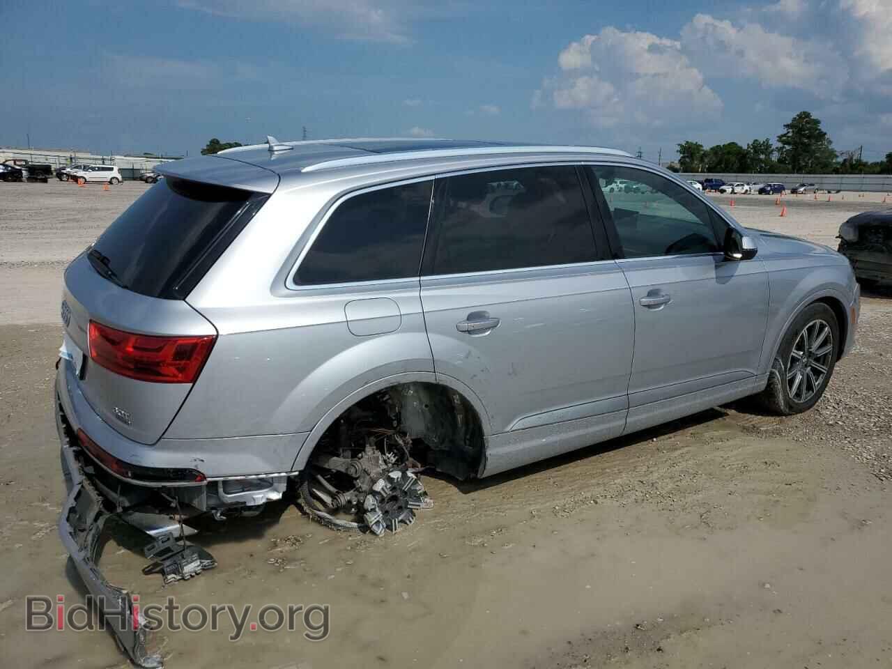 2017 AUDI Q7 - VIN: WA1LAAF77HD016196 - Фото 3