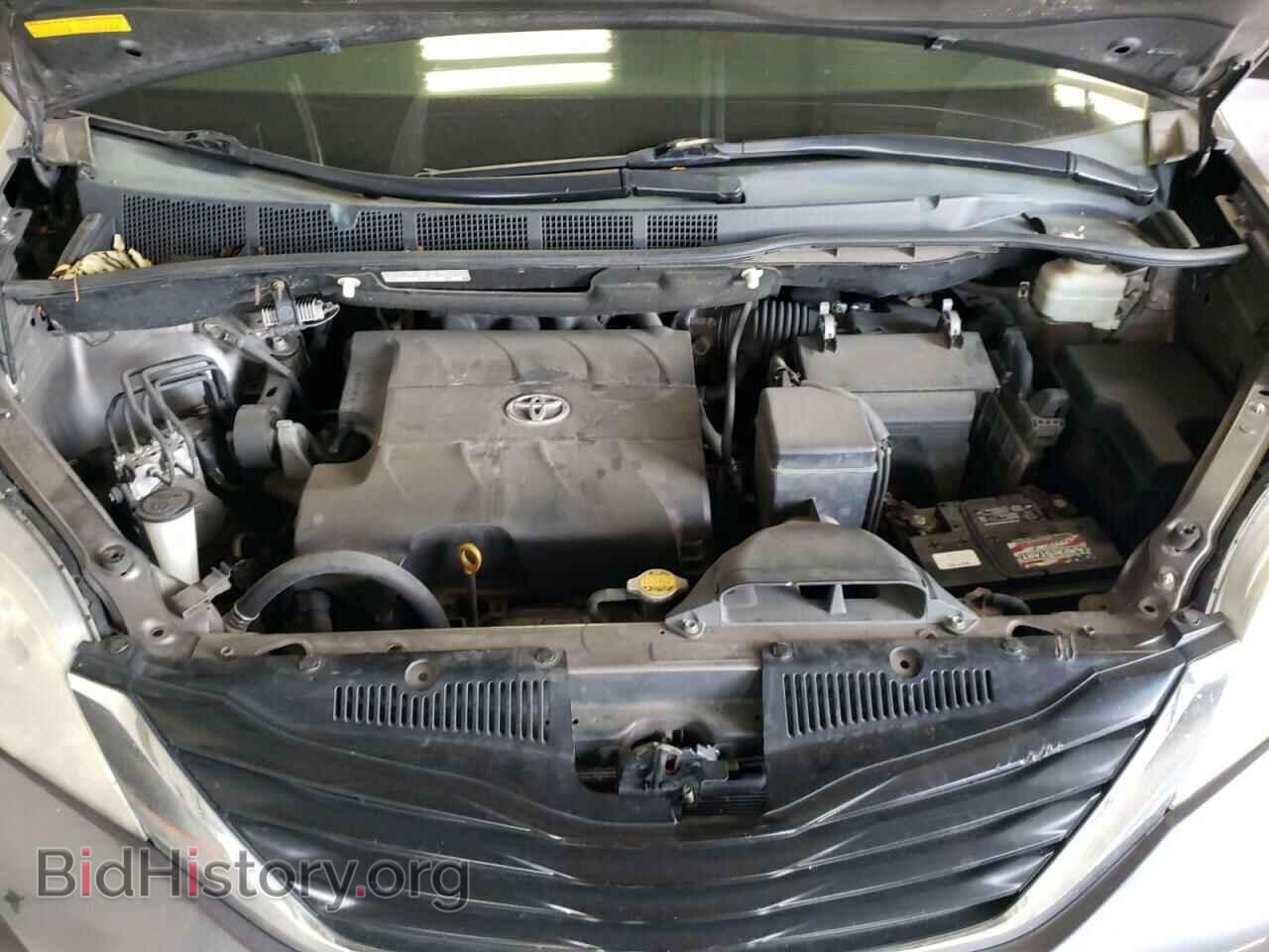 2011 TOYOTA SIENNA - VIN: 5TDKK3DC6BS075813 - Фото 7