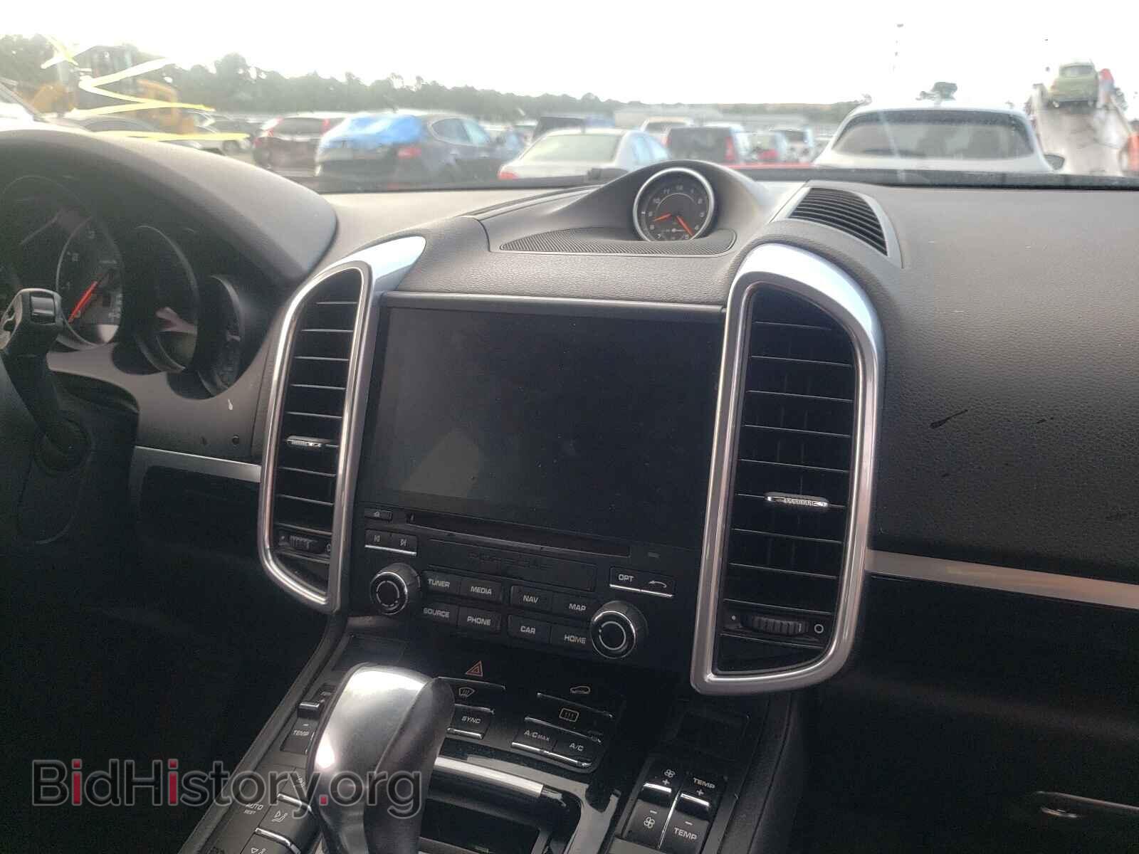 2017 PORSCHE CAYENNE - VIN: WP1AA2A2XHKA81584 - Фото 9