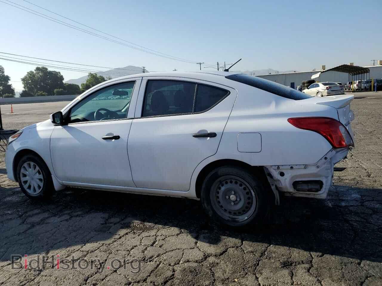 2019 NISSAN VERSA - VIN: 3N1CN7AP3KL808984 - Photo 2