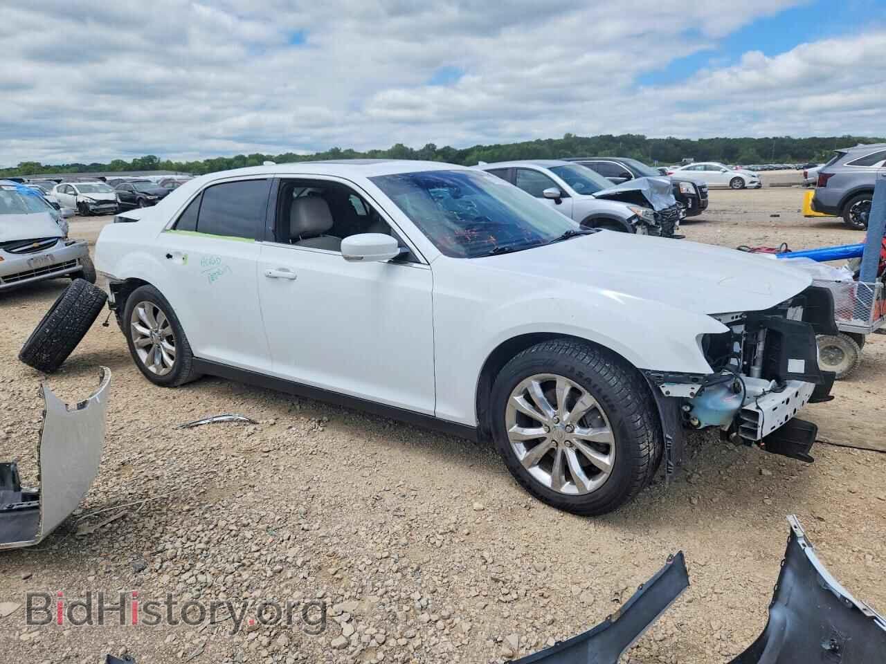 2016 CHRYSLER 300 - VIN: 2C3CCARG5GH329359 - Photo 4