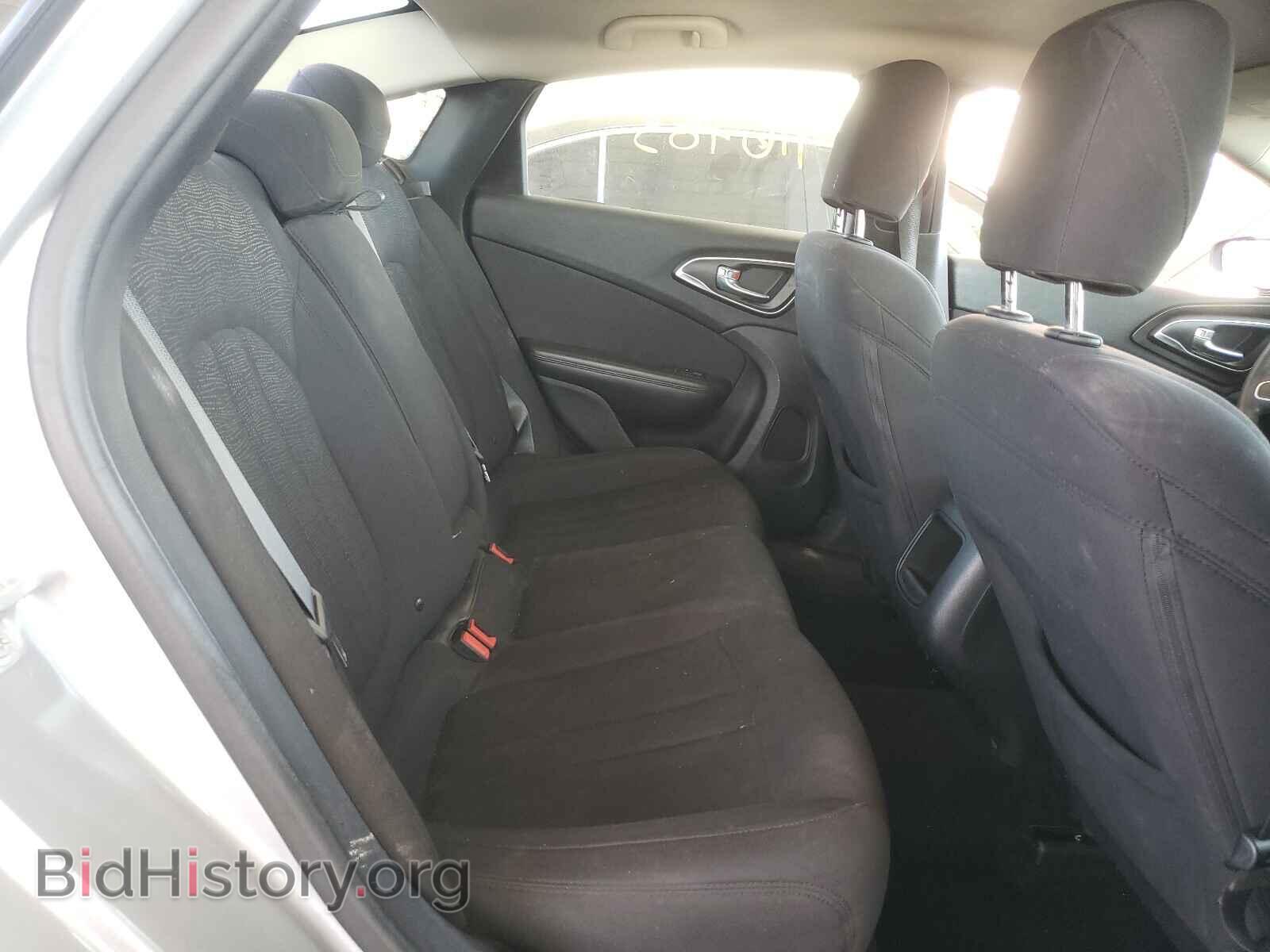 2015 CHRYSLER 200 - VIN: 1C3CCCAB7FN609513 - Фото 6