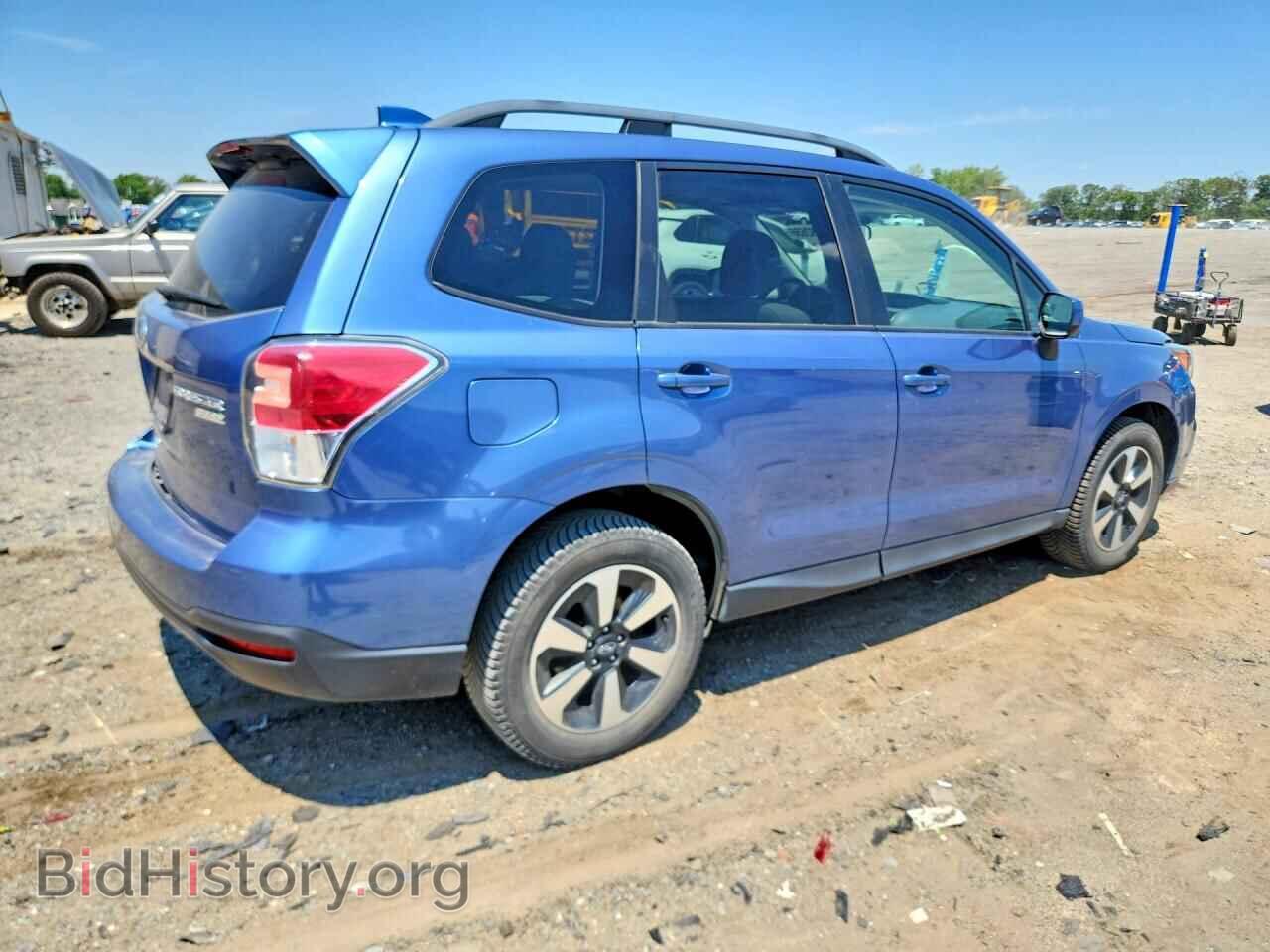 2017 SUBARU FORESTER - VIN: JF2SJAEC7HH549921 - Фото 3
