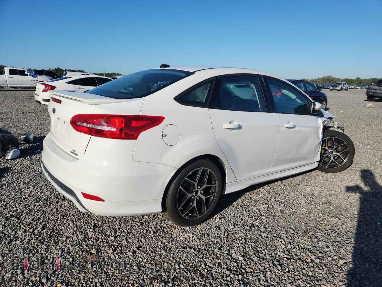 2016 FORD FOCUS - VIN: 1FADP3F26GL306108 - Фото 3
