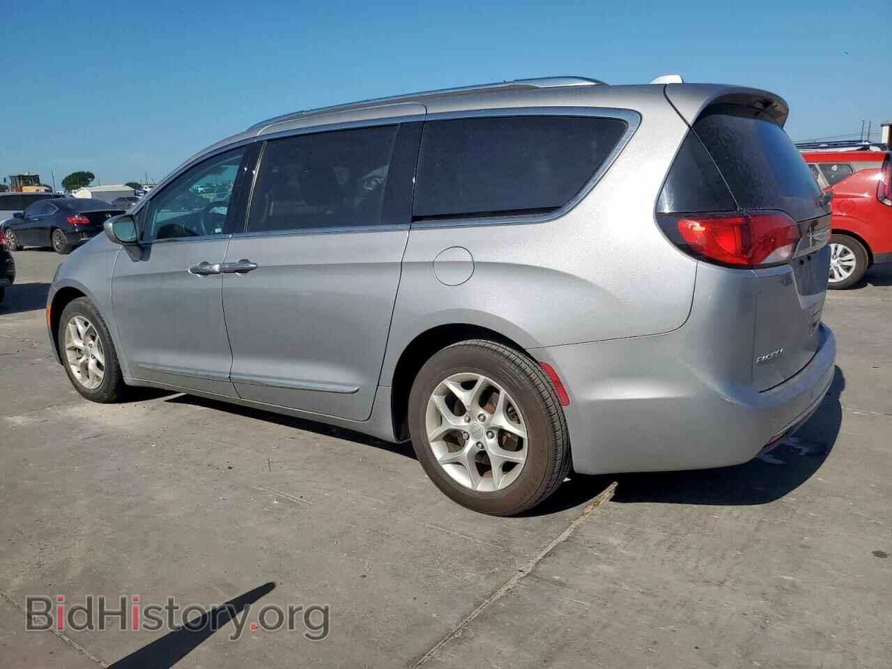 2017 CHRYSLER PACIFICA - VIN: 2C4RC1EG7HR721203 - Photo 2