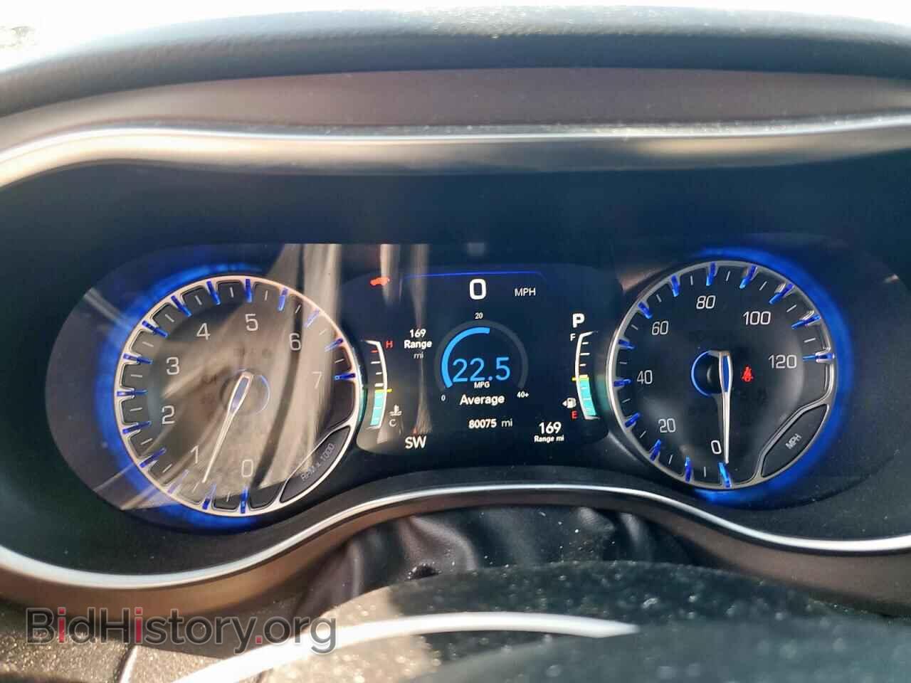 2017 CHRYSLER PACIFICA - VIN: 2C4RC1EG7HR721203 - Photo 9