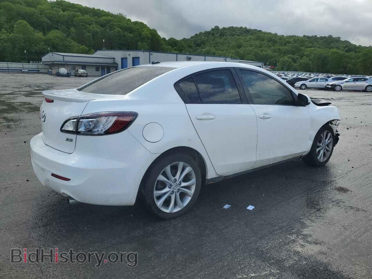 2011 MAZDA MAZDA3 - VIN: JM1BL1U68B1409168 - Фото 3