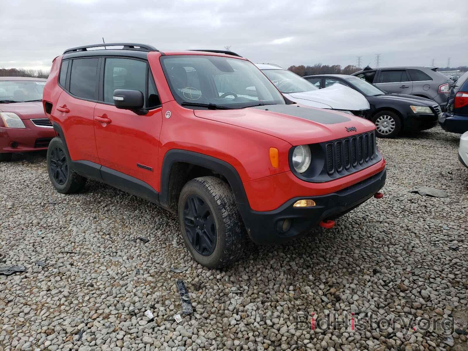 Фотография ZACCJBCB3JPG71774 - JEEP RENEGADE 2018