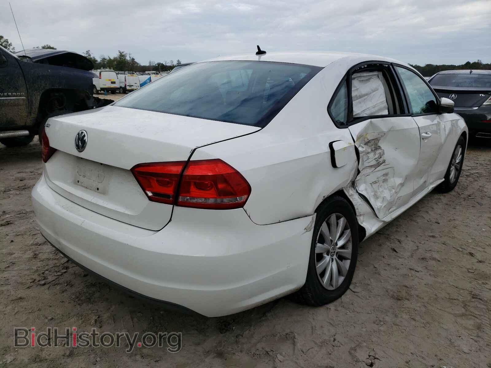 2012 VOLKSWAGEN PASSAT - VIN: 1VWAH7A30CC047348 - Фото 4
