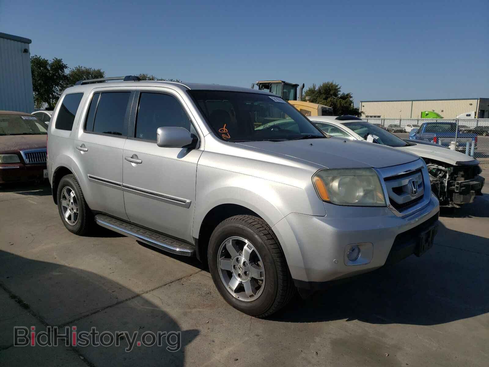 Photo 5FNYF3H90BB030495 - HONDA PILOT 2011
