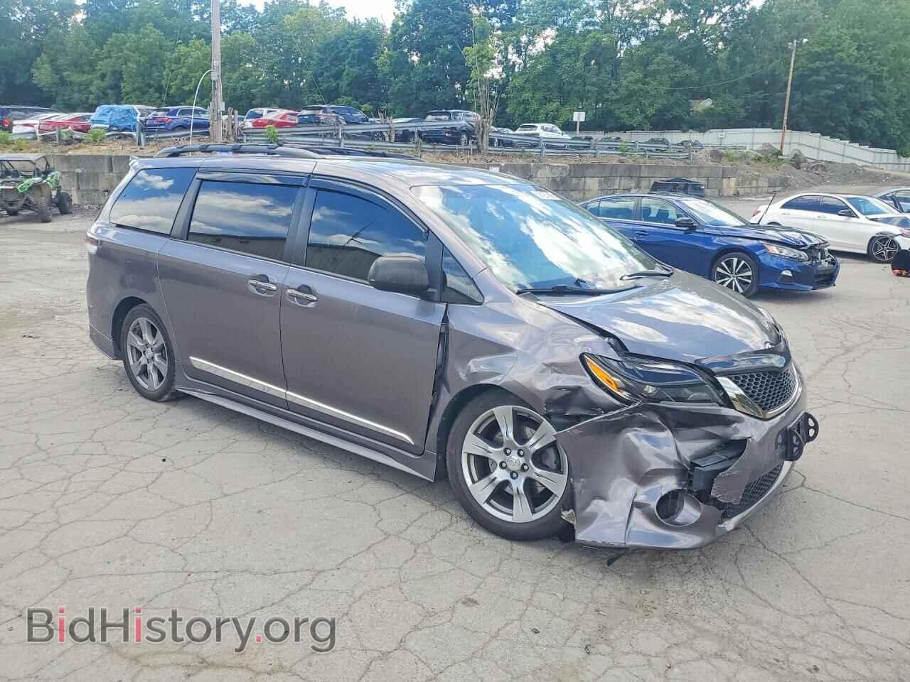 2017 TOYOTA SIENNA - VIN: 5TDXZ3DC1HS849816 - Фото 4