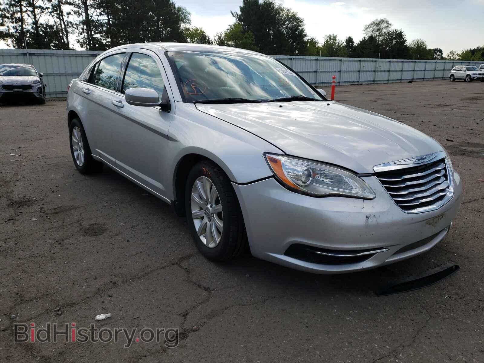 Photo 1C3BC1FB3BN555002 - CHRYSLER 200 2011