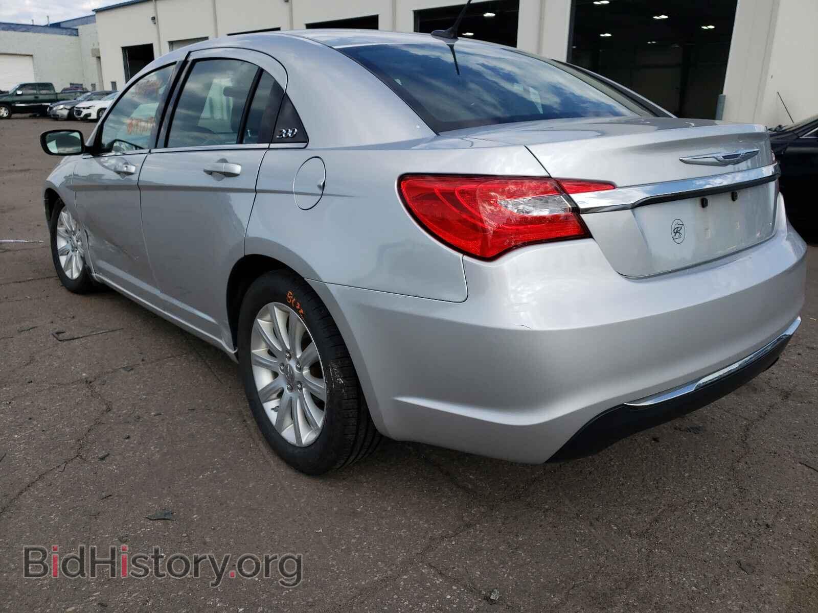 2011 CHRYSLER 200 - VIN: 1C3BC1FB3BN555002 - Фото 3