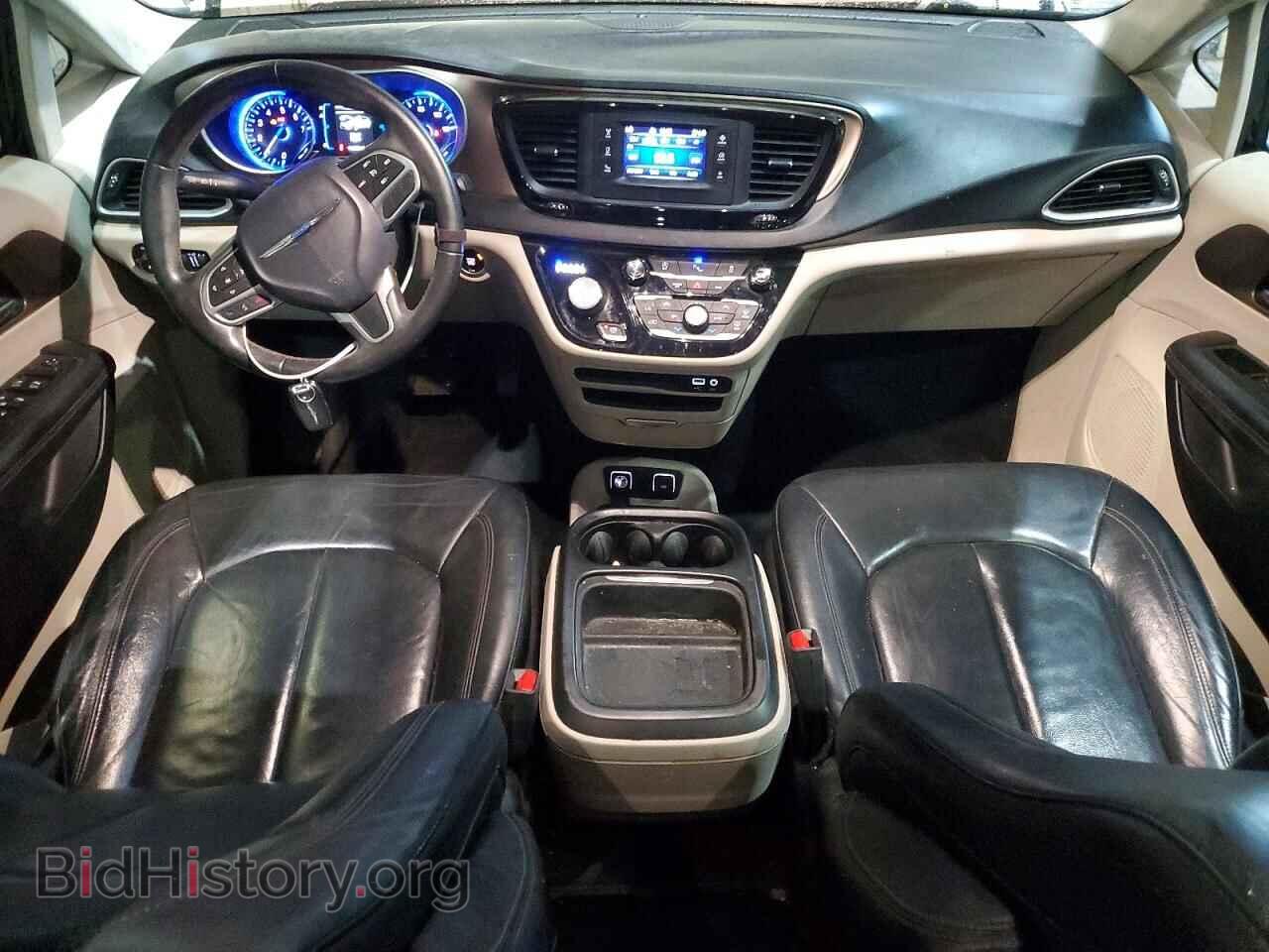 2017 CHRYSLER PACIFICA - VIN: 2C4RC1BGXHR702780 - Photo 8