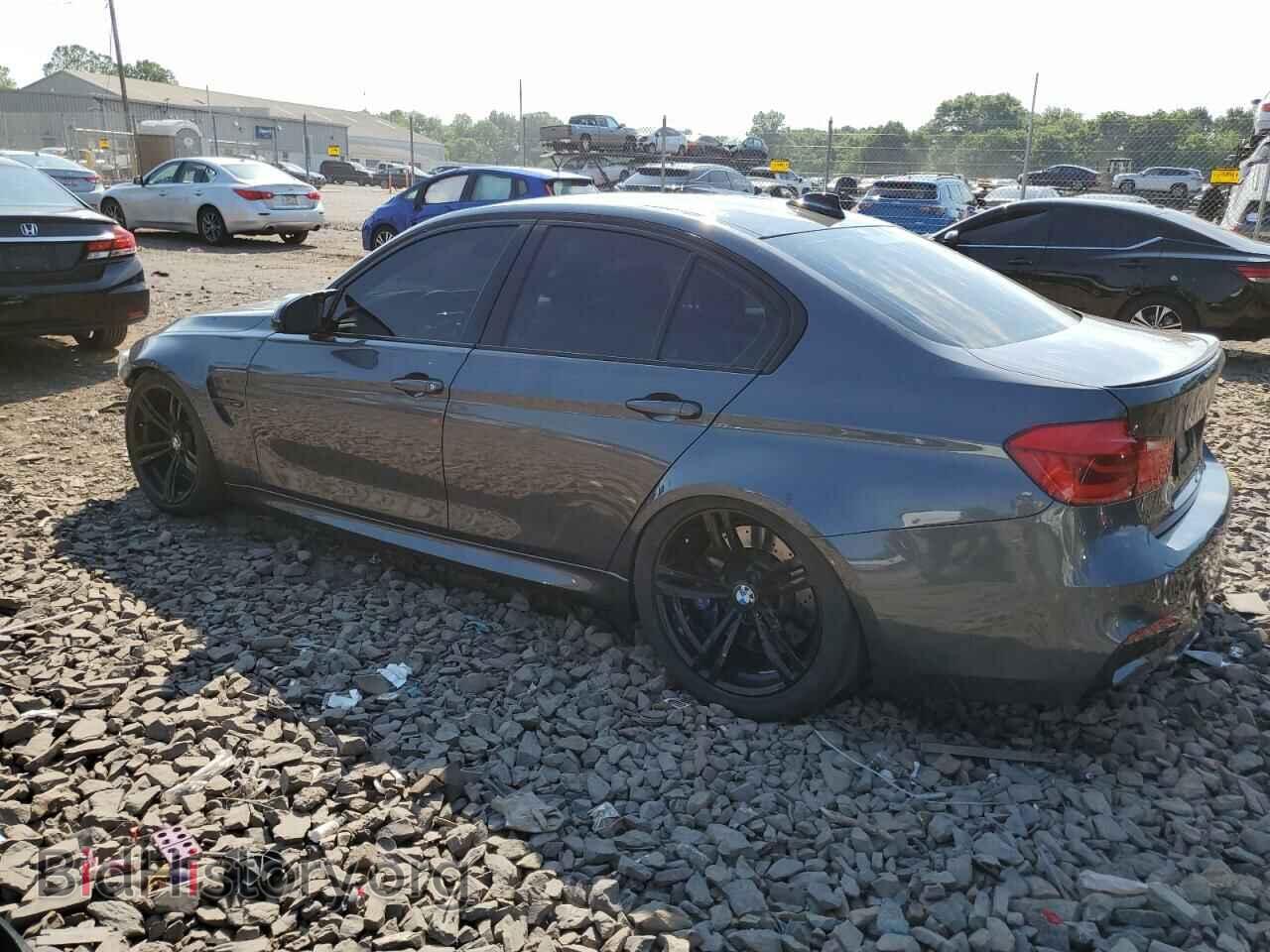 2017 BMW M3 - VIN: WBS8M9C39H5G85627 - Фото 2