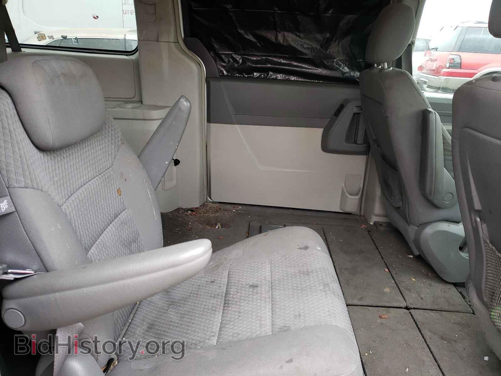 2009 CHRYSLER MINIVAN - VIN: 2A8HR44E29R600858 - Фото 6