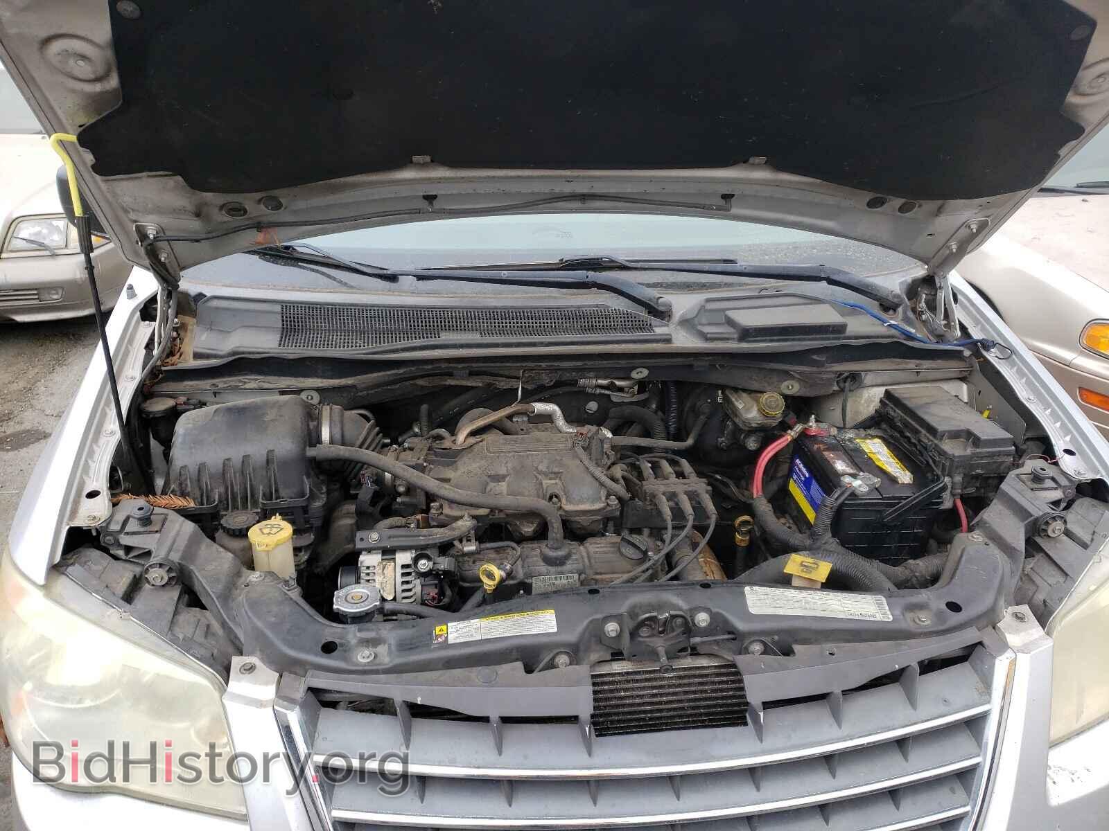 2009 CHRYSLER MINIVAN - VIN: 2A8HR44E29R600858 - Фото 7