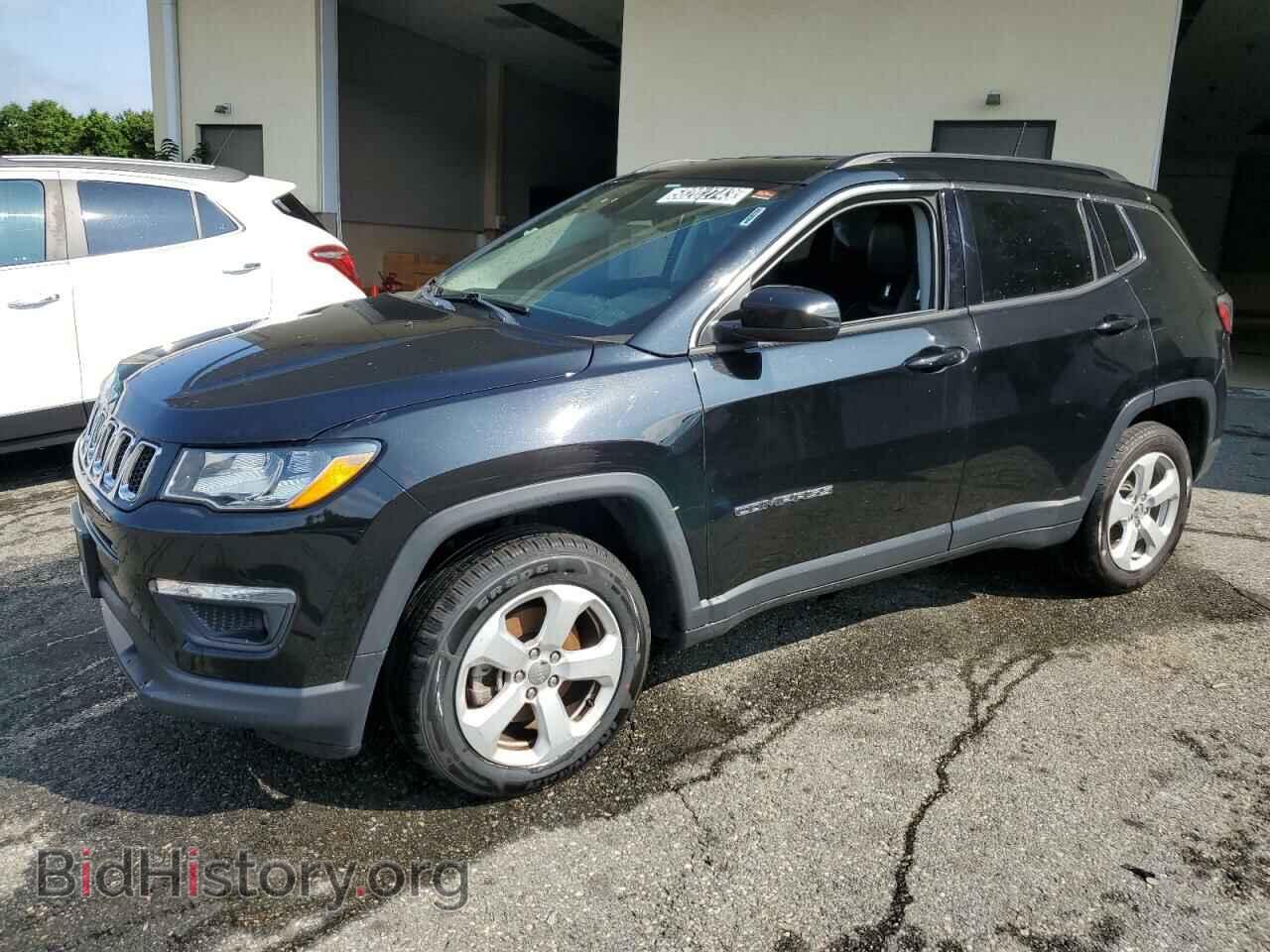 Фотография 3C4NJDBB8JT185914 - JEEP COMPASS 2018
