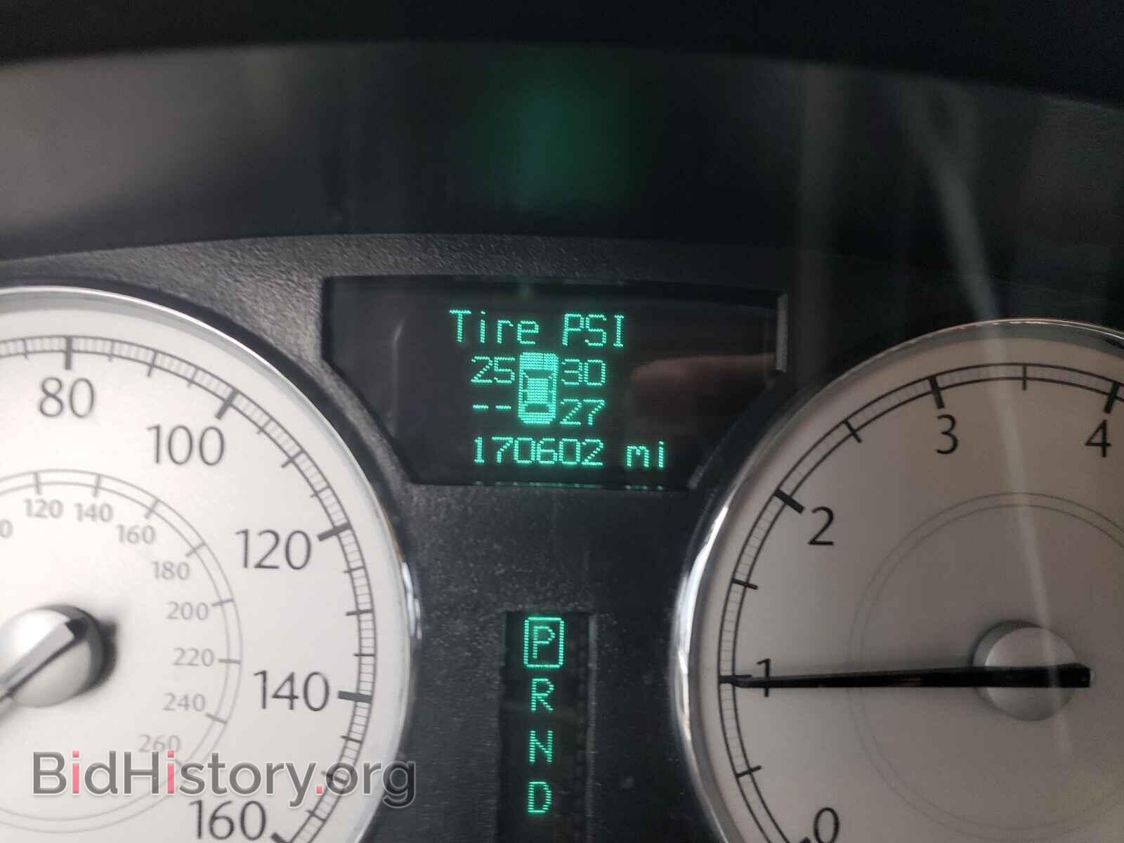 2006 CHRYSLER 300 - VIN: 2C3KK63H96H261854 - Фото 8