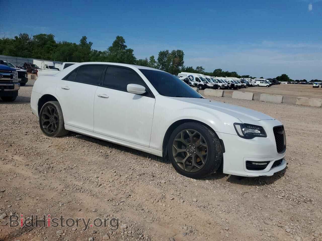 2017 CHRYSLER 300 - VIN: 2C3CCABG0HH668994 - Фото 4