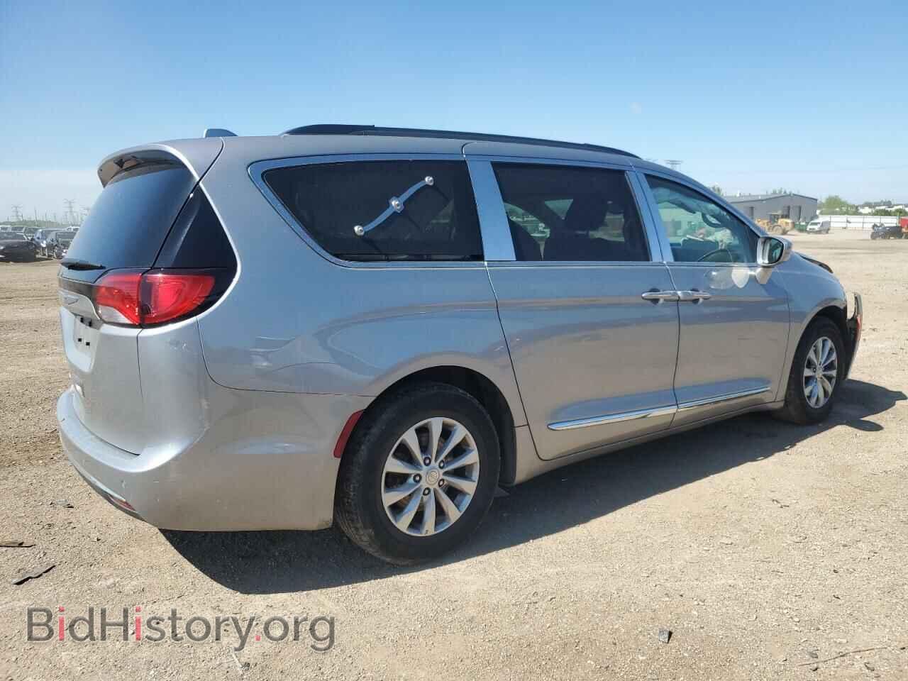 2017 CHRYSLER PACIFICA - VIN: 2C4RC1BG0HR551948 - Фото 3