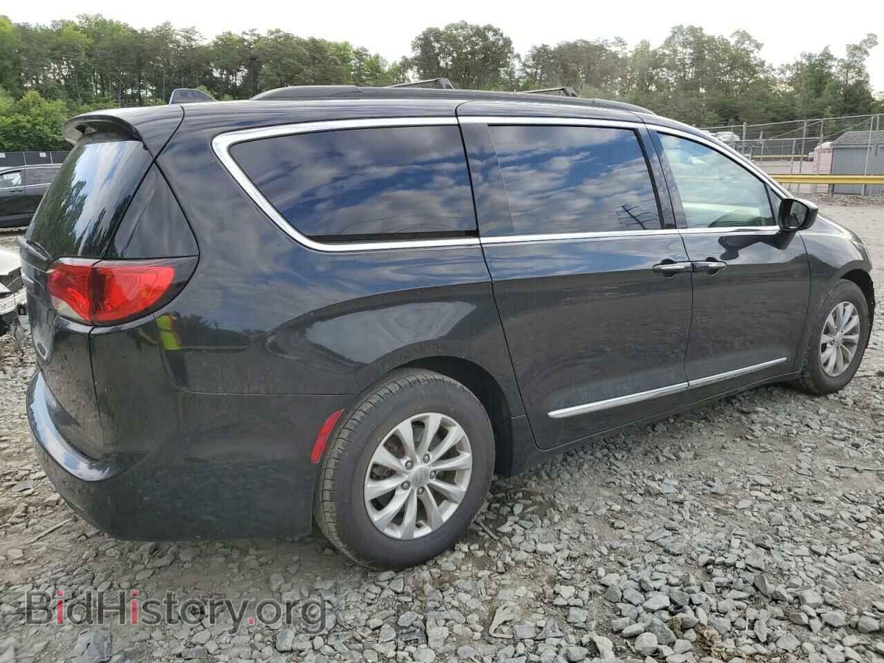 2017 CHRYSLER PACIFICA - VIN: 2C4RC1BGXHR684765 - Photo 3