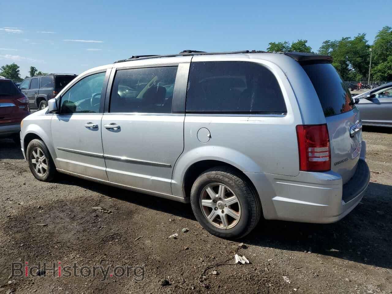 2010 CHRYSLER MINIVAN - VIN: 2A4RR5D13AR310433 - Photo 2
