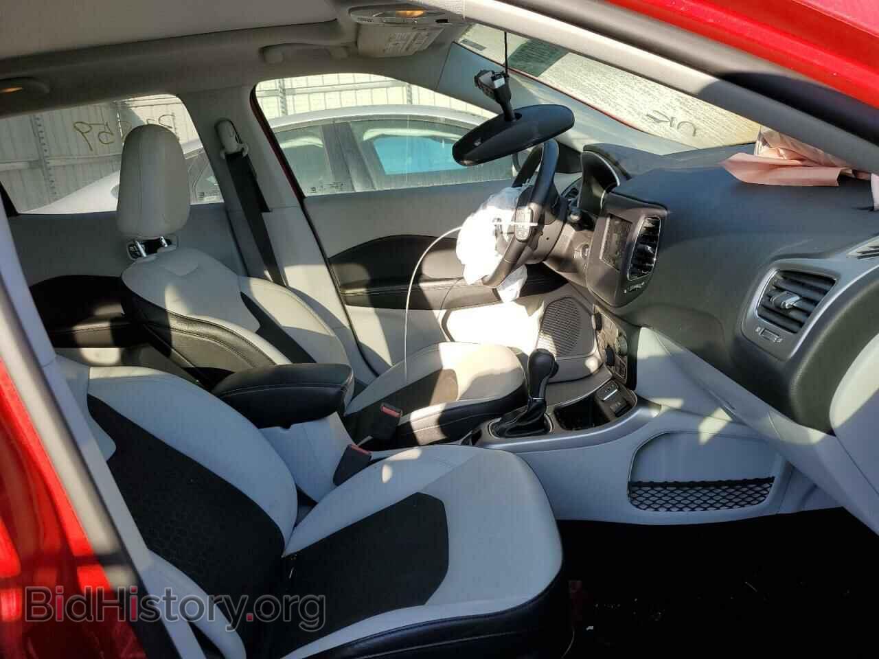 2019 JEEP COMPASS - VIN: 3C4NJCBB2KT668567 - Photo 5